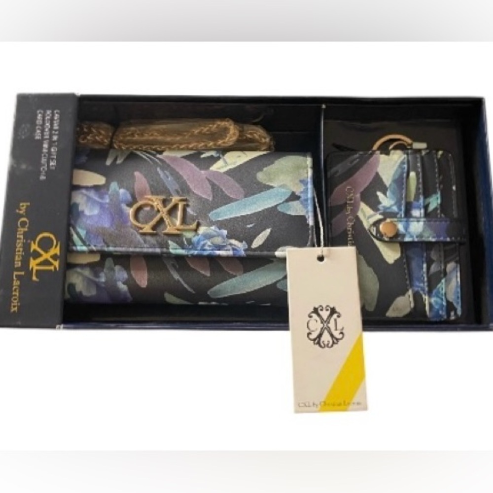 NWT-CHRISTIAN LACROIX-WALLET & CARD HOLDER GIFT SET
